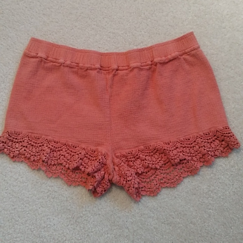 🎉 Indigo Rein adorable burnt orange shorts with lace detail, large Juniors.